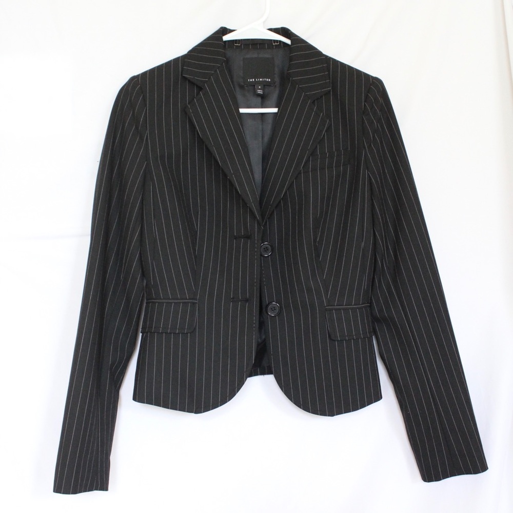 🌸THE LIMITED VERTICAL STRIPED BLACK BLAZER